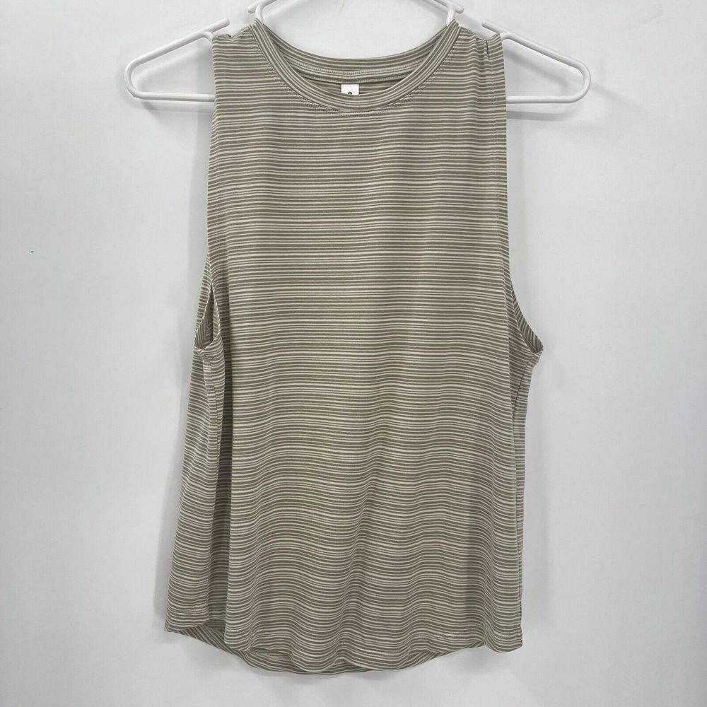 Athleta XS Muscle Tank Top Women Sage Green Striped Sleeveless Crew Neck Relaxed